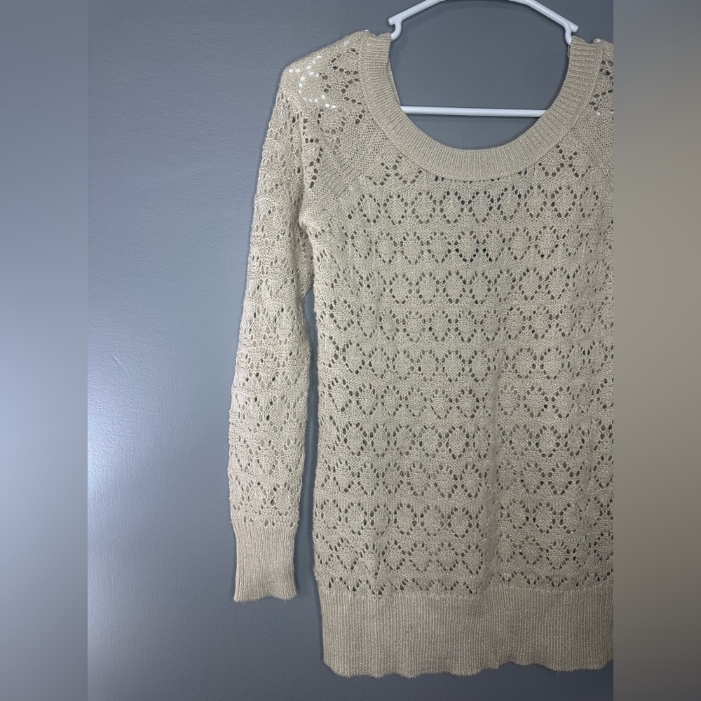 American Eagle outfitters Elegant Cream Women's Sweater - Picture 5 of 14